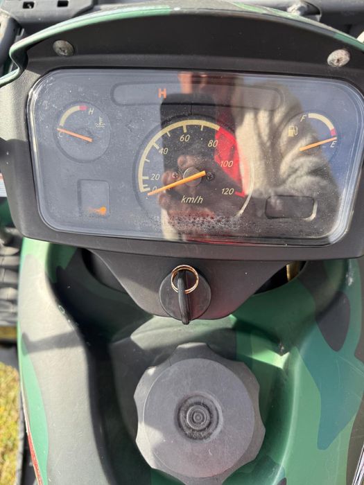 Vând atv Cf moto 500 cc