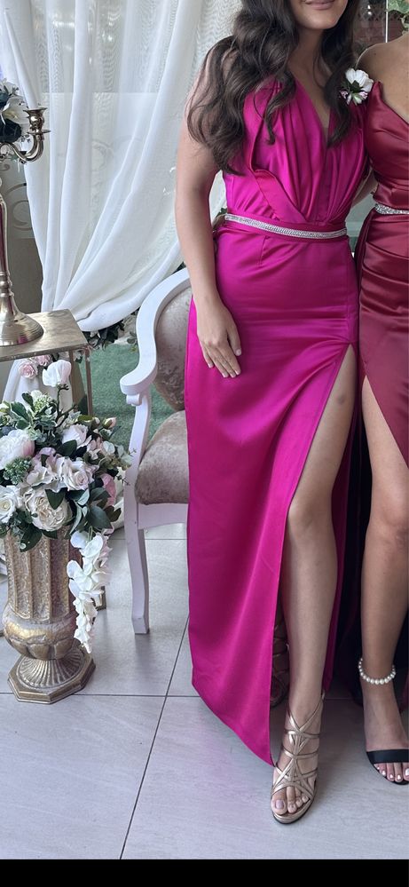 Rochie de ocazie fucsia