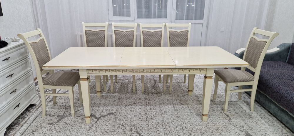 Стол с стульями комплект