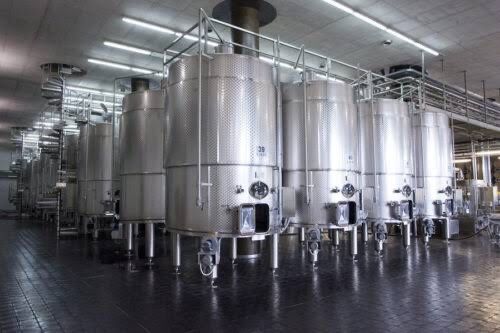 Bazine inox de orice dimensiune/capacitate! Confectii inox la comanda!