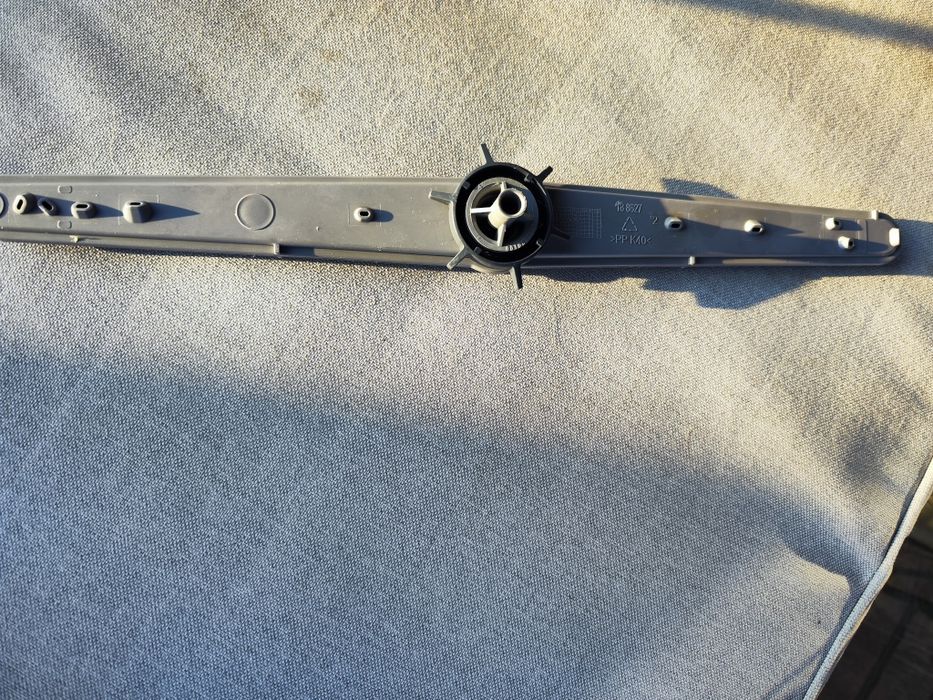 Brat de pulverizare superior Beko