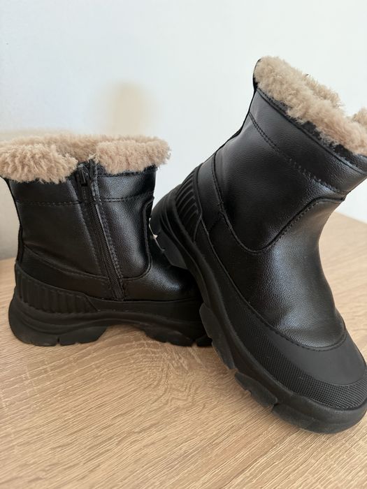 Детски кожени боти Zara
