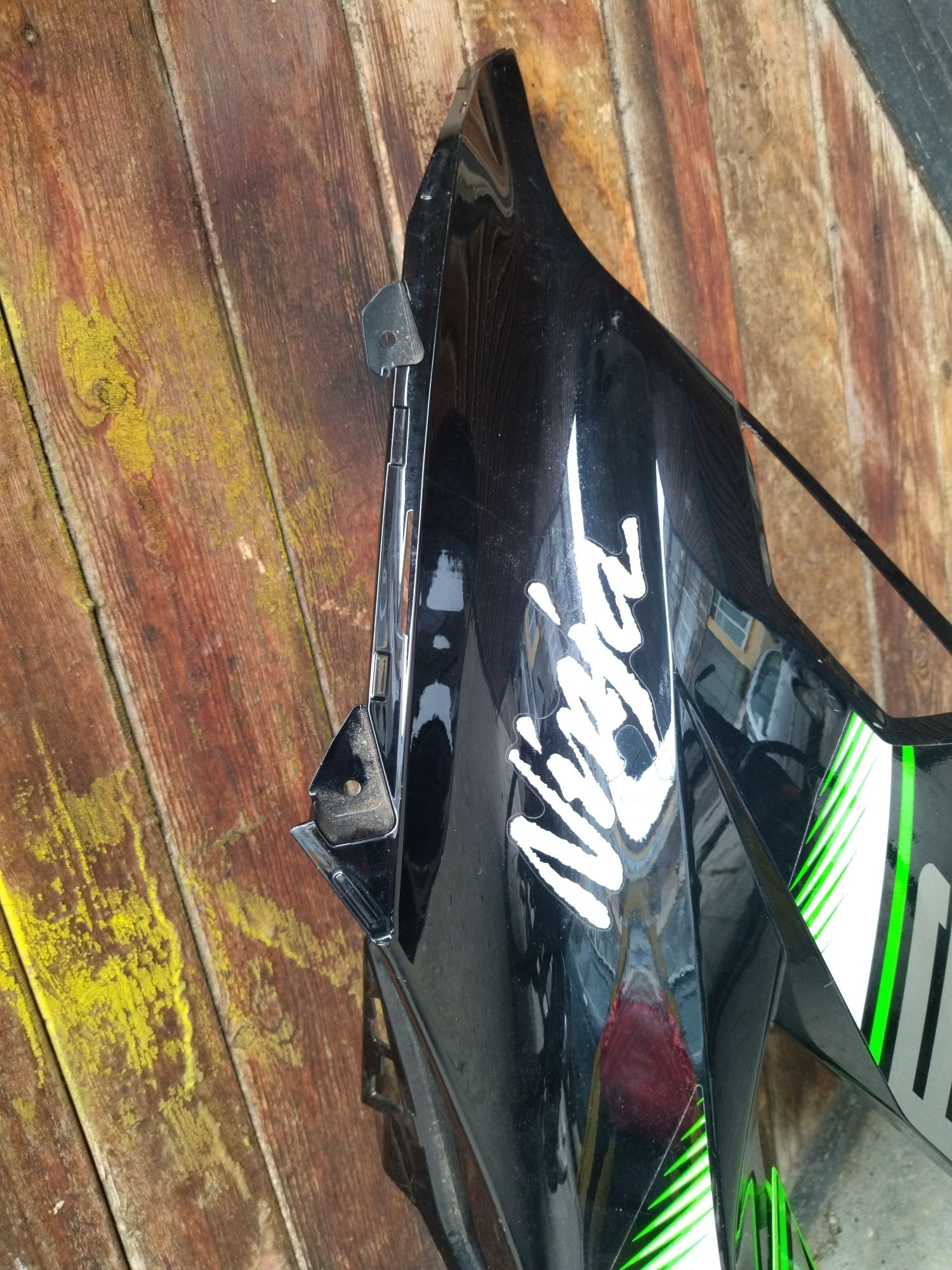 Kawasaki ZX6R  десен