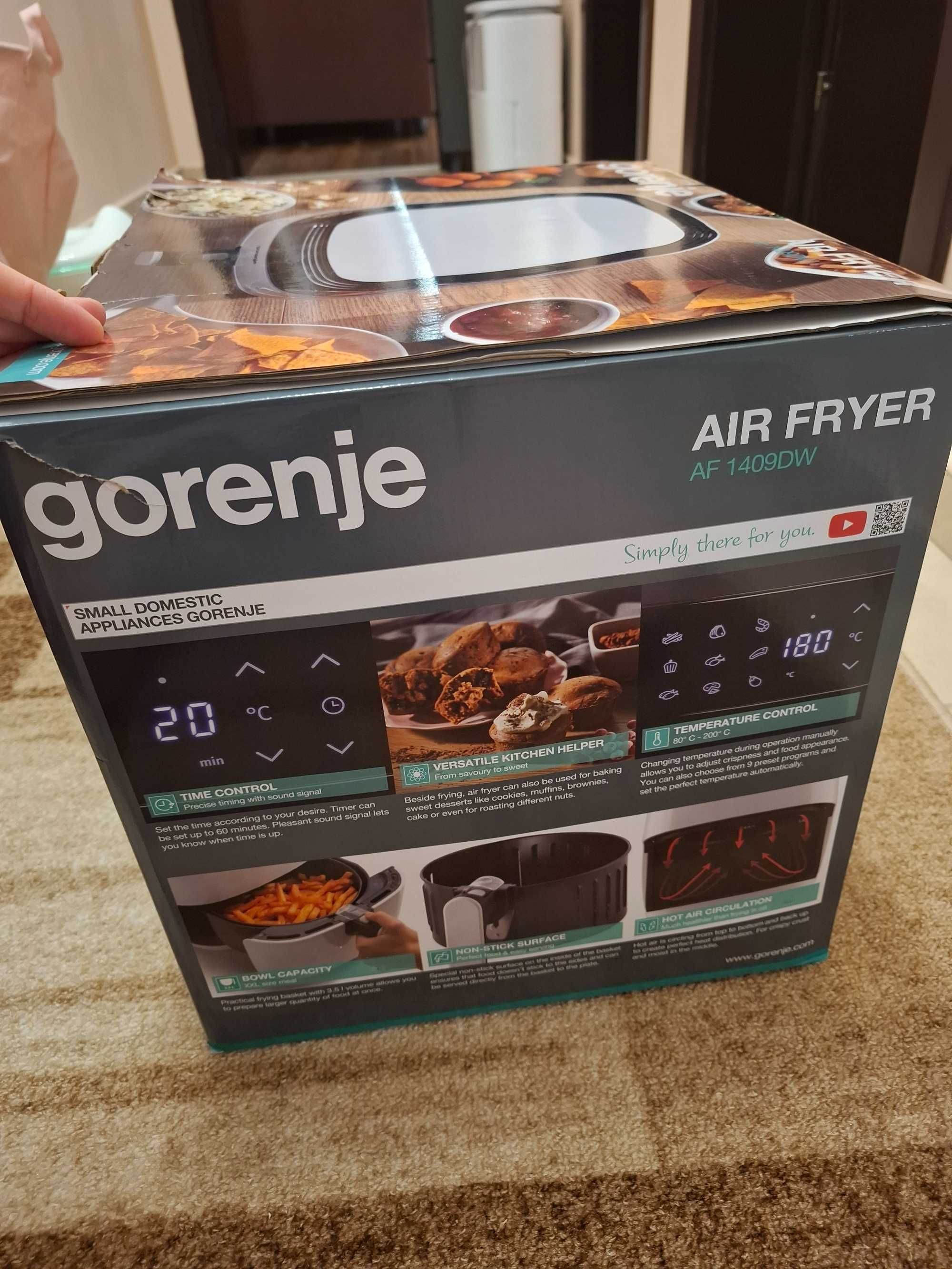 Чисто нов запечатан Air fryer Gorenje AF140