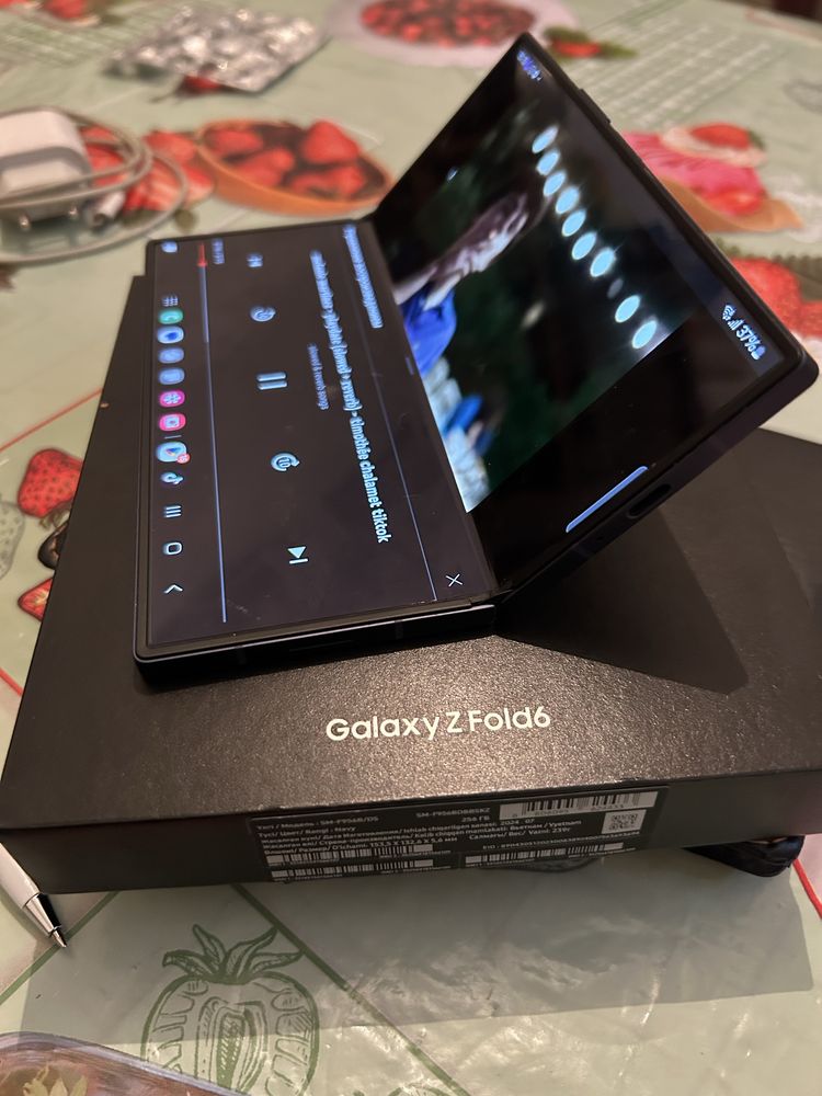 Samsung z Fold 6 256gb как новый