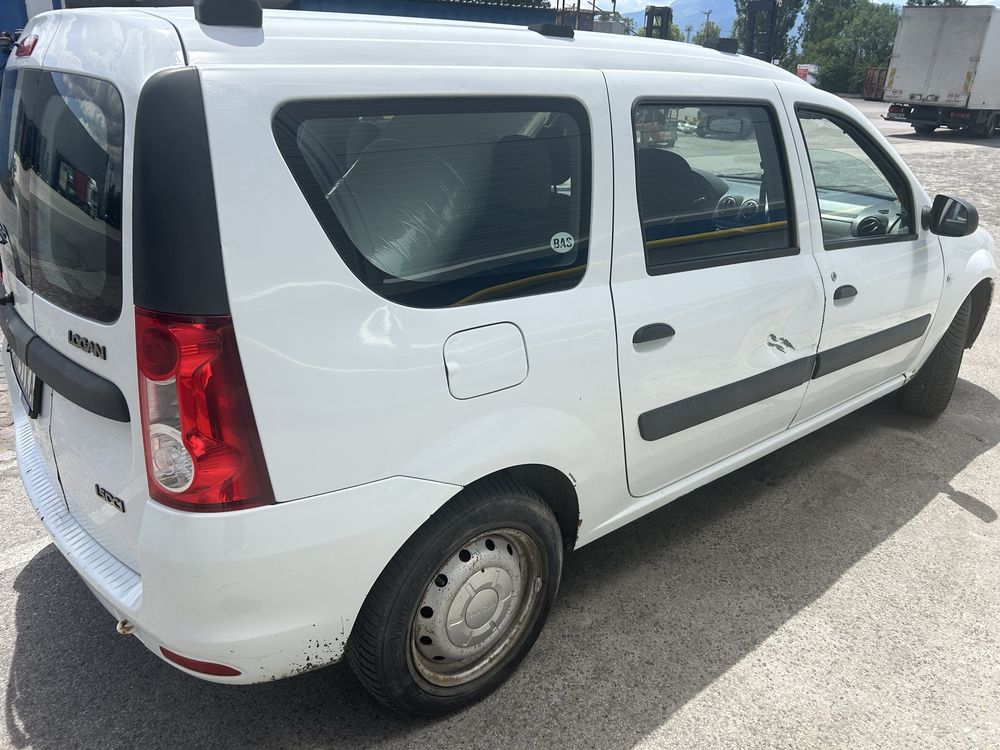 Dacia Logan 1,5 DCI 2011г