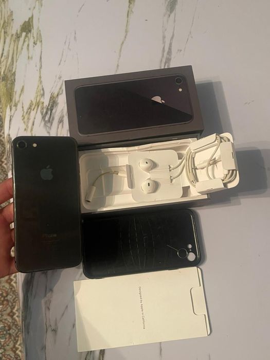 Айфон 8 IPhone 8