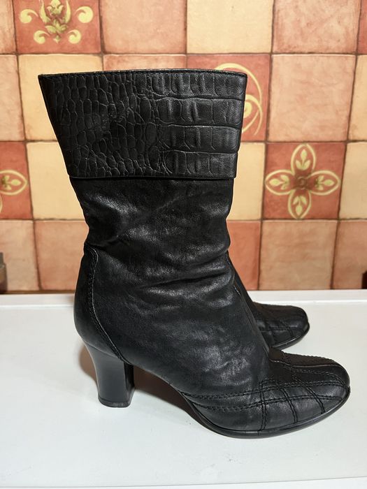 Продам женскую обувь