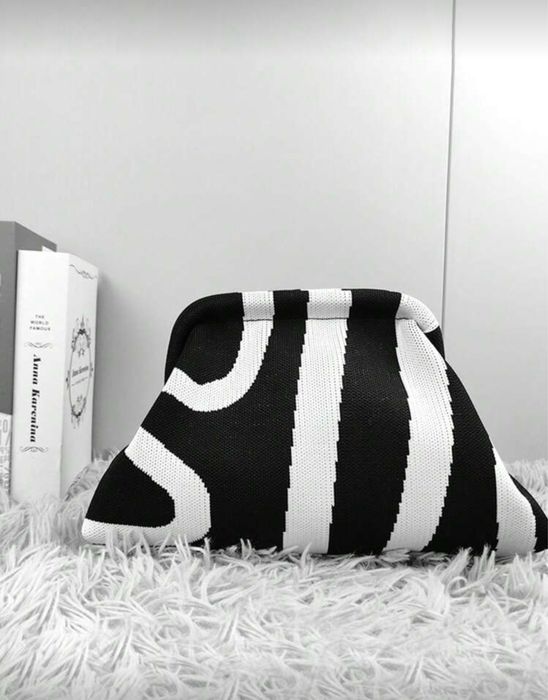 Чисто нова Дамска чанта