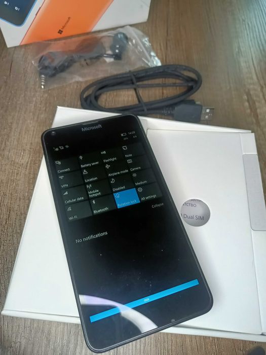 Телефон Microsoft Lumia 640 Dual SIM, черен