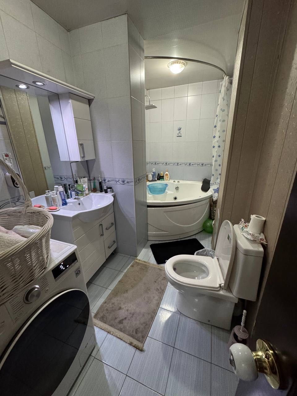 СРОЧНО продажа 4/4/9 Госпитальный рынок, 100м2