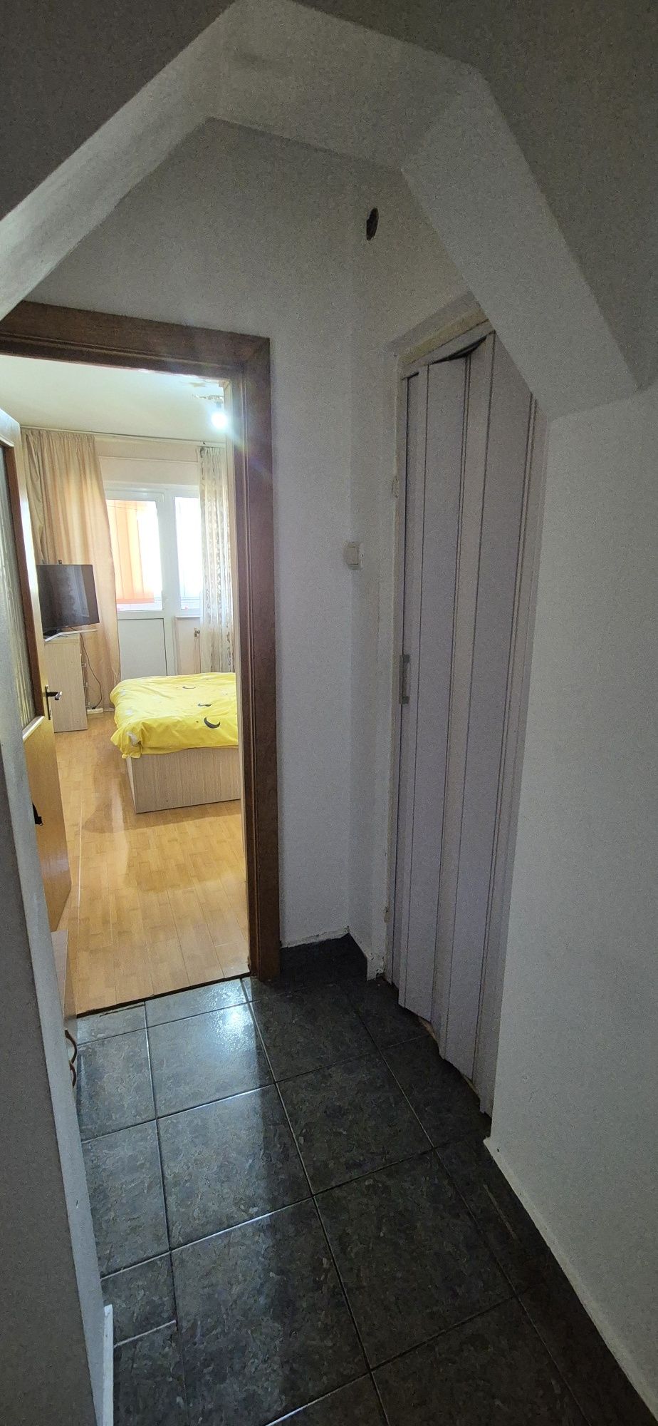 Apartament Trivale 4 camere etaj 4- PROPIETAR