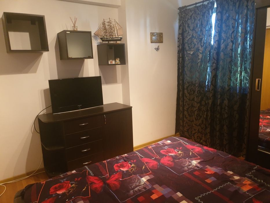 Închiriez apartament in regim hotelier