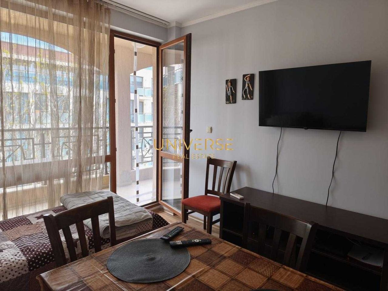 Продава се Двустаен апартамент в к.к. Слънчев бряг - 65 кв.м за 1108 €/кв.м - Снимка #3