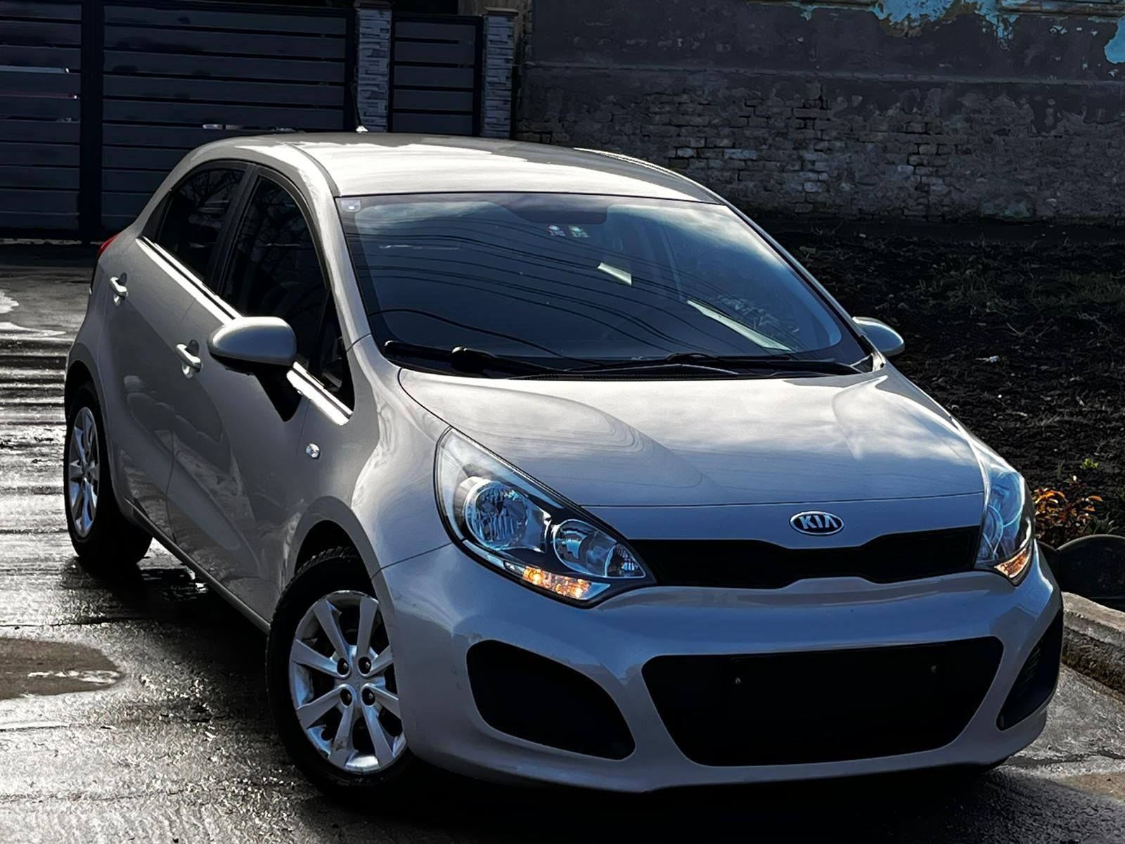 Kia- Rio   -  III