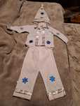 Costum fulg de nea