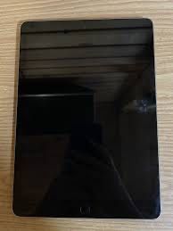 IPad pro 9,7 - 2 штуки A1674