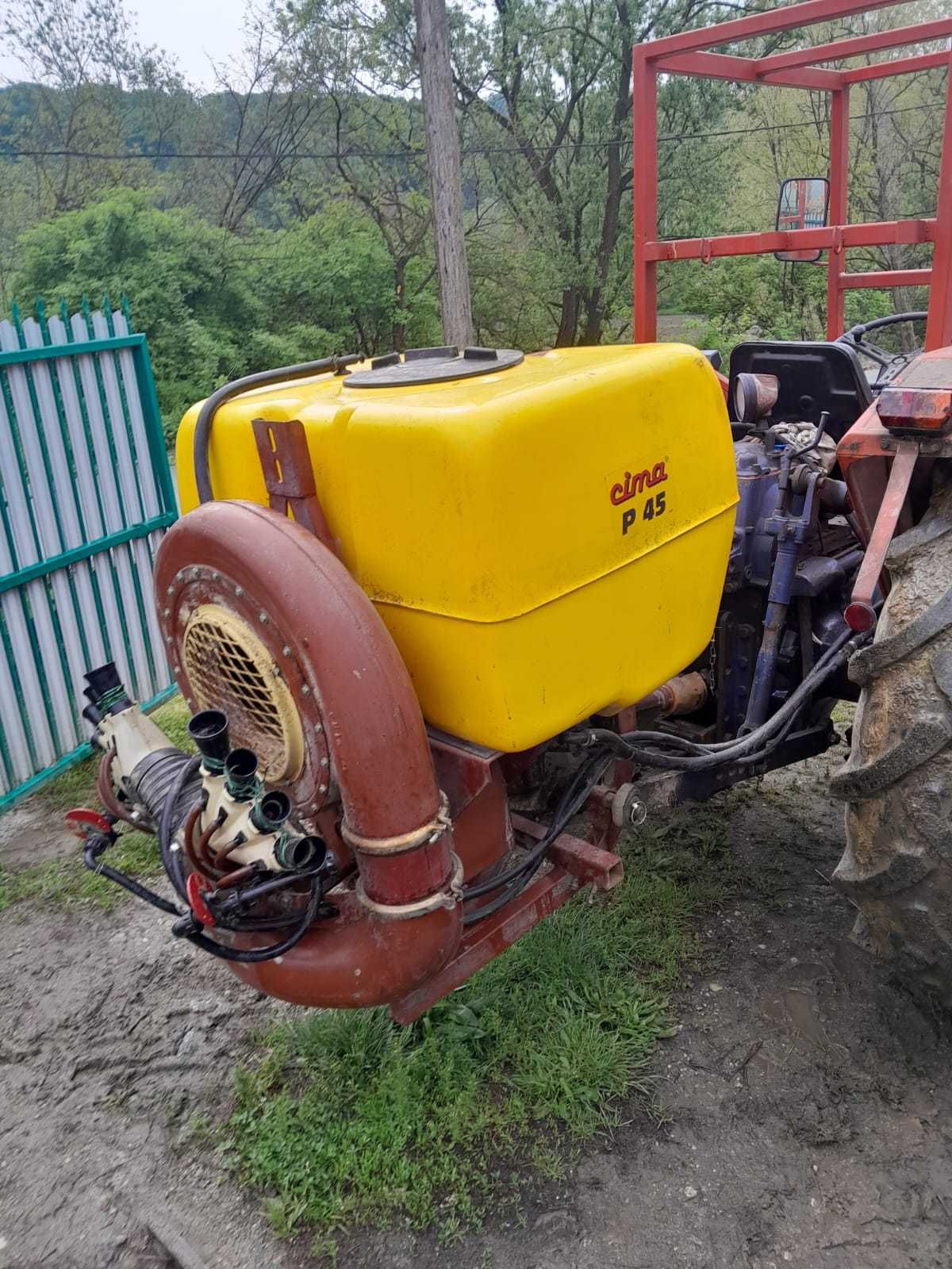 Atomizator pentru tractor