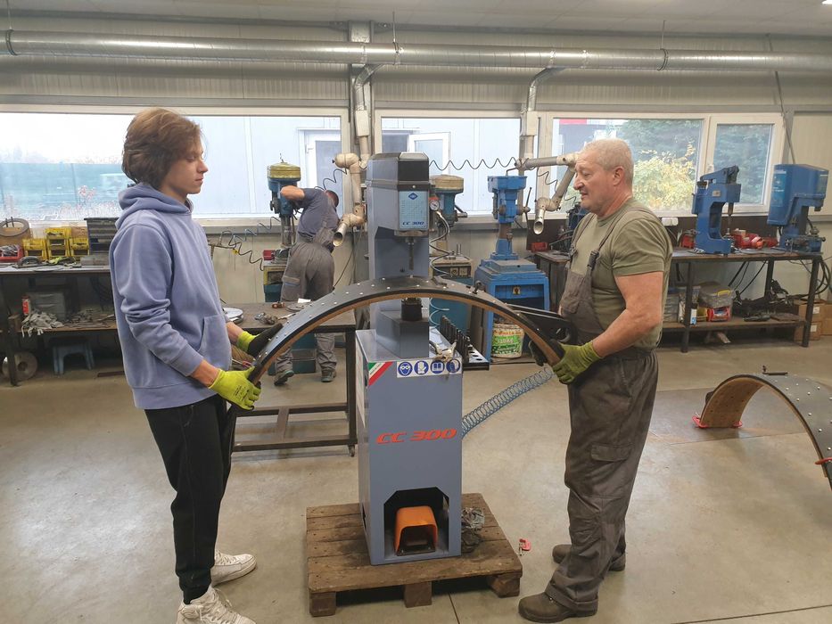 Rectificat /reconditionat frane troliu si centuri frana