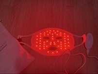 Masca terapie led pentru ten Current Body
