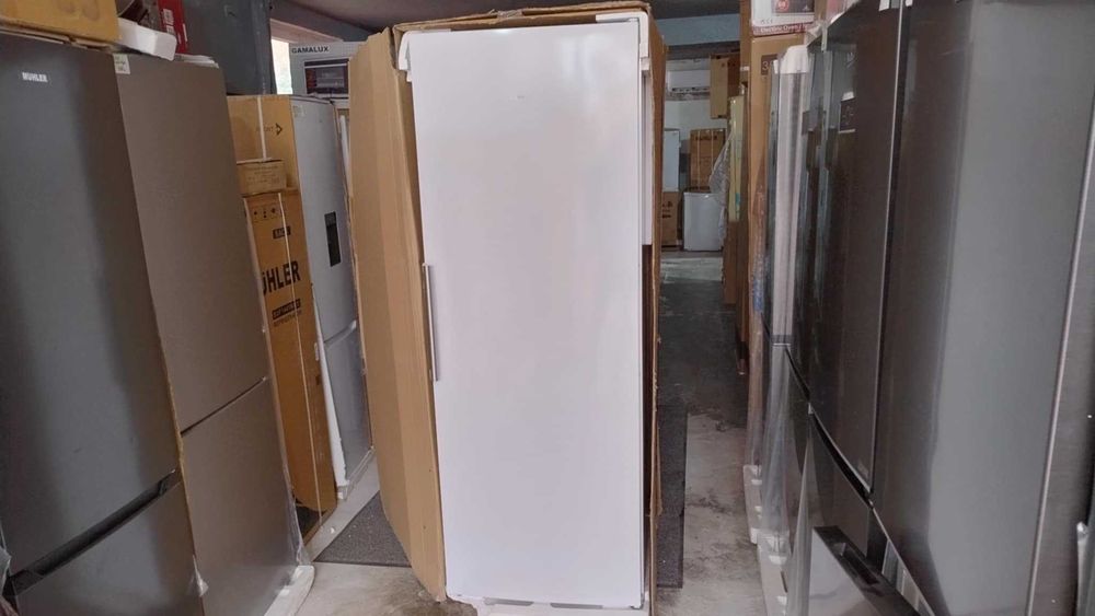 Чисто нов Вертикален Фризер Siemens-Сименс 366 л No Frost FreshSense