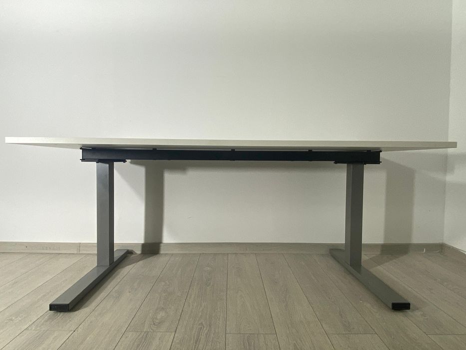 Birou 180x80 cm, Blat Alb Mat și Cadru Metalic Gri Industrial