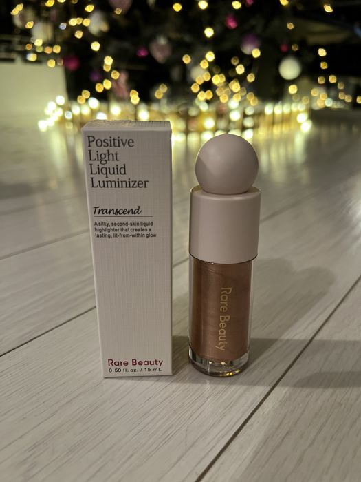 Iluminatoare Rare Beauty