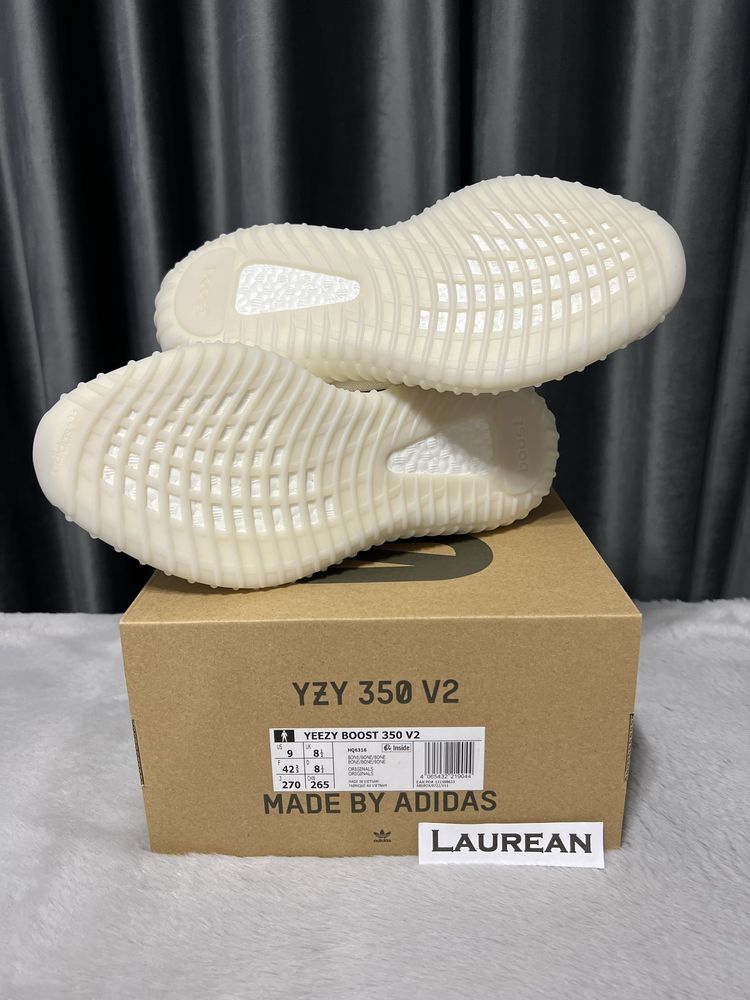 42 2/3 (ORIGINALI) Adidas Yeezy Boost 350 V2 Bone