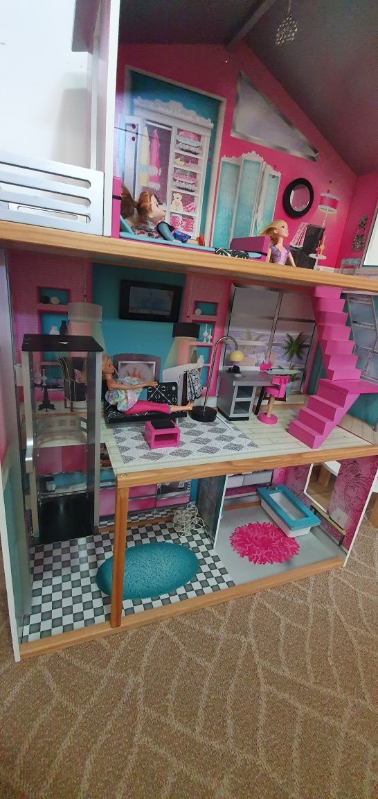 Casa papusi Barbie