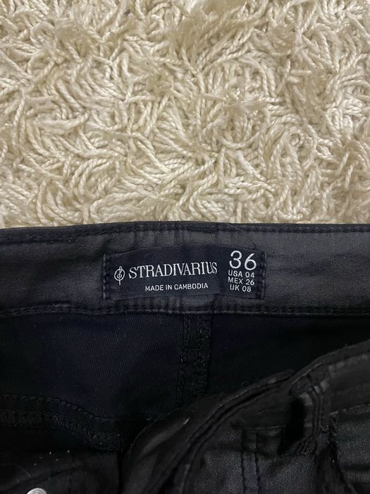 Кожен панталон от Stradivarius
