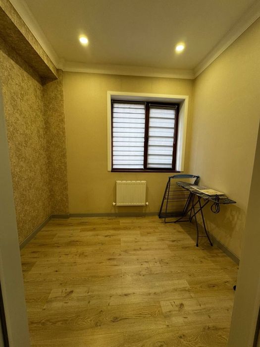 Чиланзар 10кв 3хонали новостройка квартира сотувга чикди мебель техник