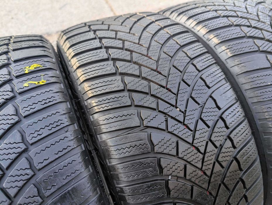 SET 4 Anvelope Iarna 225/45 R17 BRIDGESTONE Blizzak LM005 Runflat