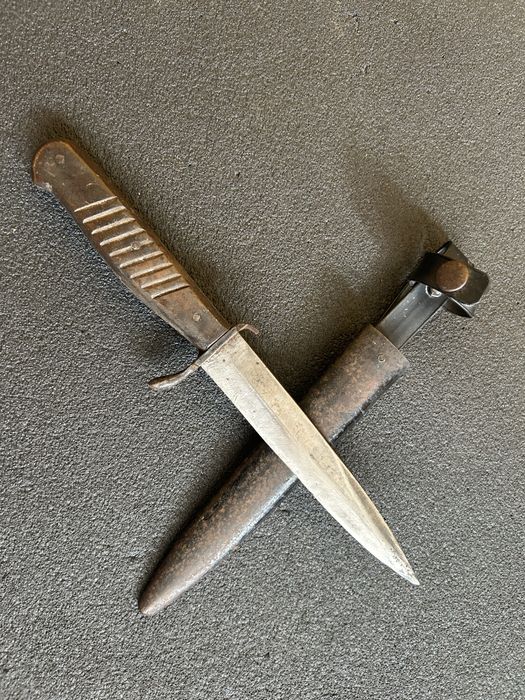 Щик Нож Сабя Немски Окопен Нож
