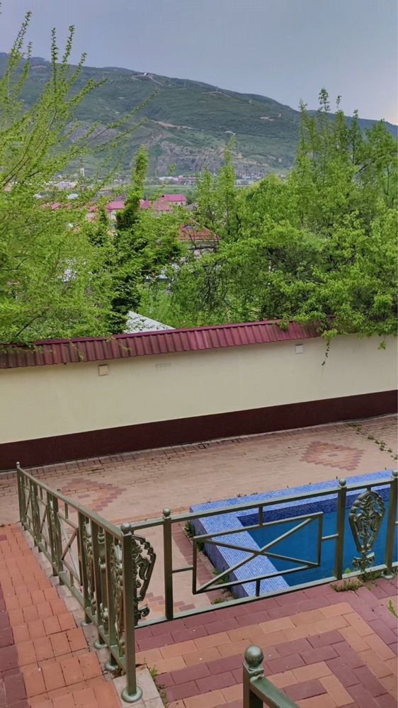 Sotiladi.4,5 sotix dacha