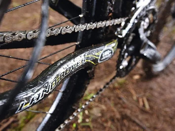 Bicicleta land rover vorbano montain carbon
