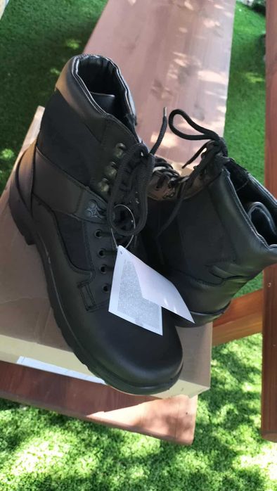 Полицейски кубинки