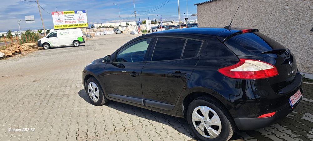 *Renault megane2011motor1.5diesel,110c.p*,euro5,*A.c,servo,.pret2950e