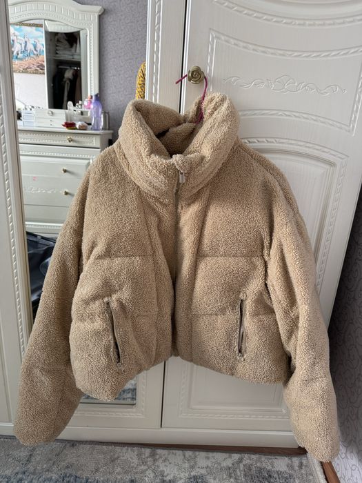 Продам тепленький пуховик