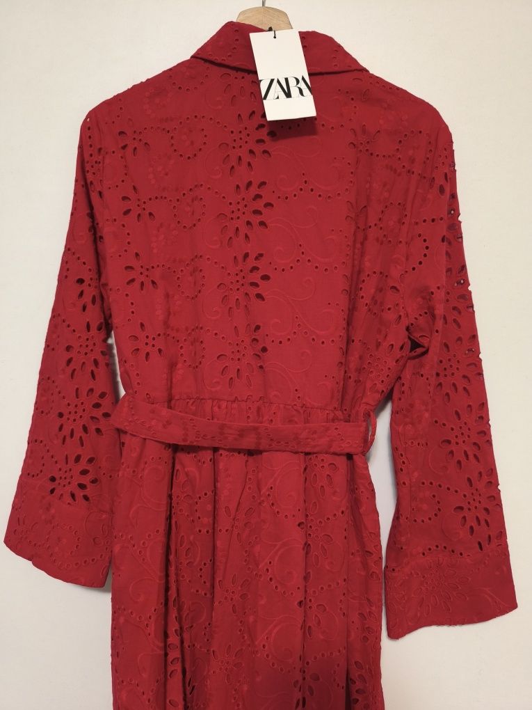 Rochie nouă, broderie, Zara, M, S