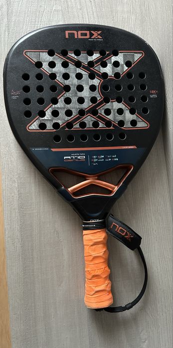 Ракета за падел Nox AT10 Genius Attach 18K Alum By Agustin Tapia