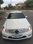 Преден капак с панти мерцедес Ц класа преден капак mercedes w204