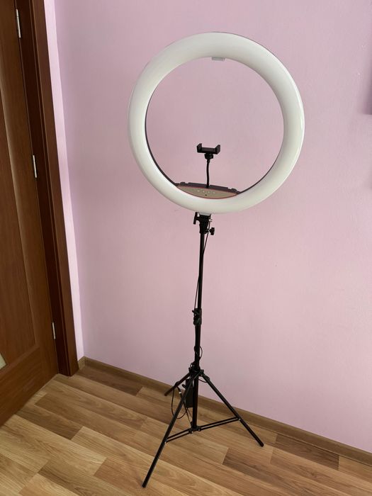Incalzitor ceara, ucenic metalic si ring light led