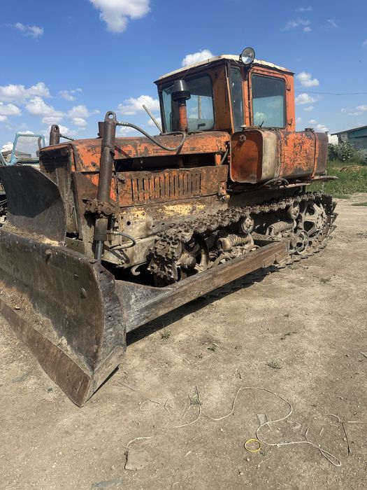 Продается трактор