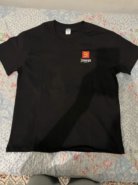 Футболка  basqa