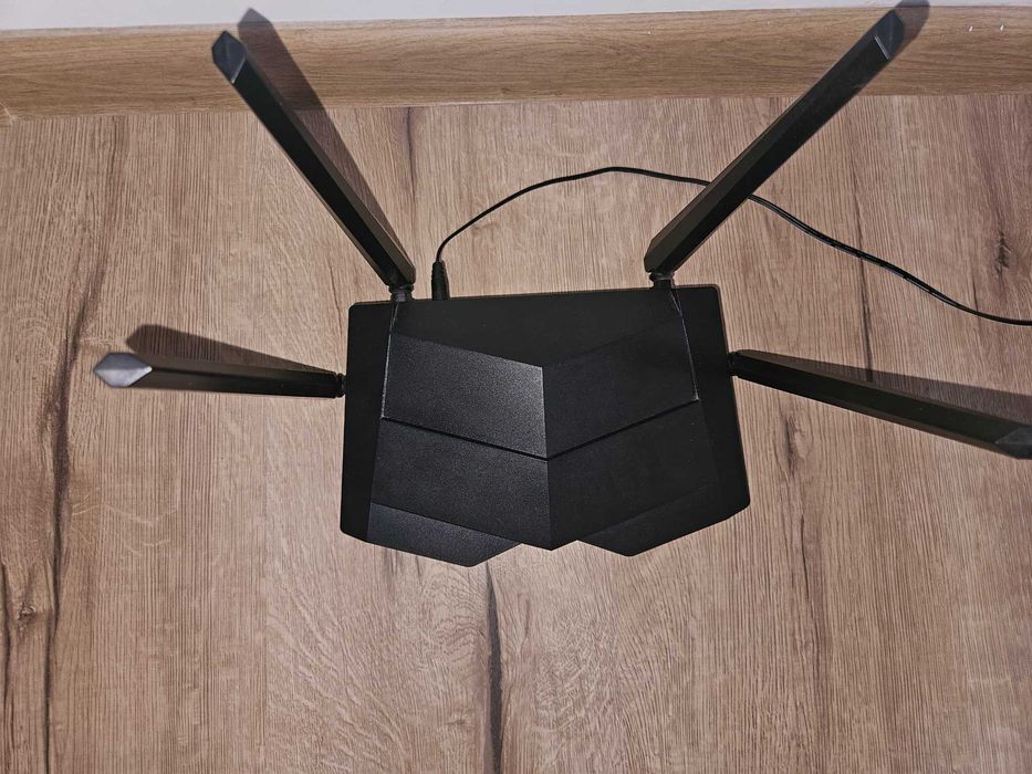 Router Tenda AC10