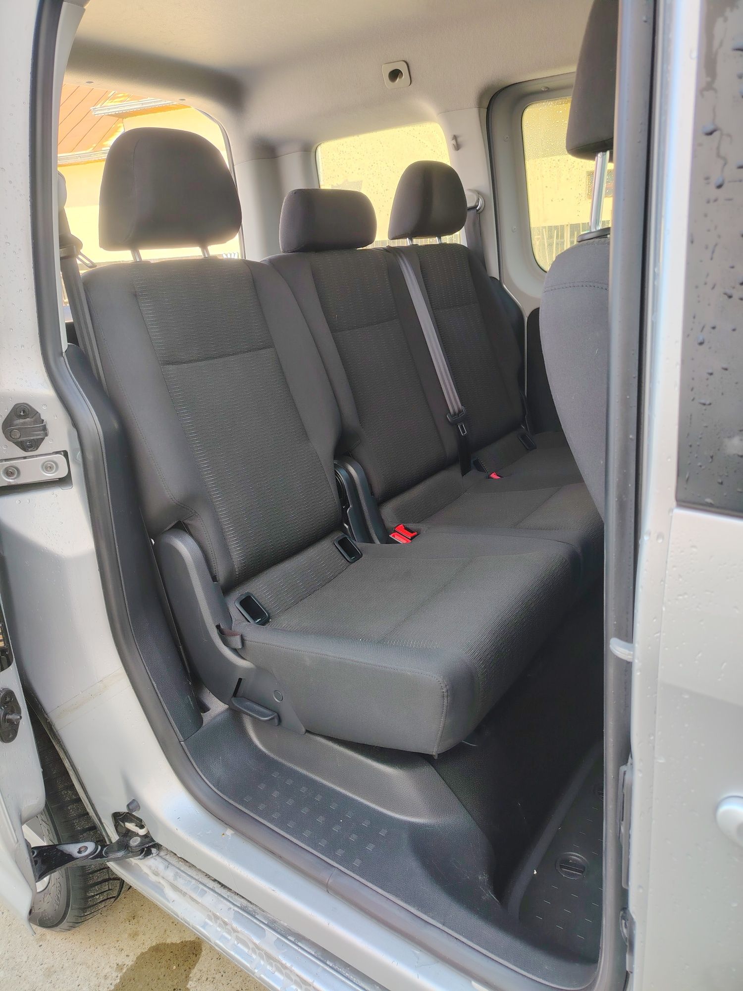 VW caddy 2018 5locur motor 2000