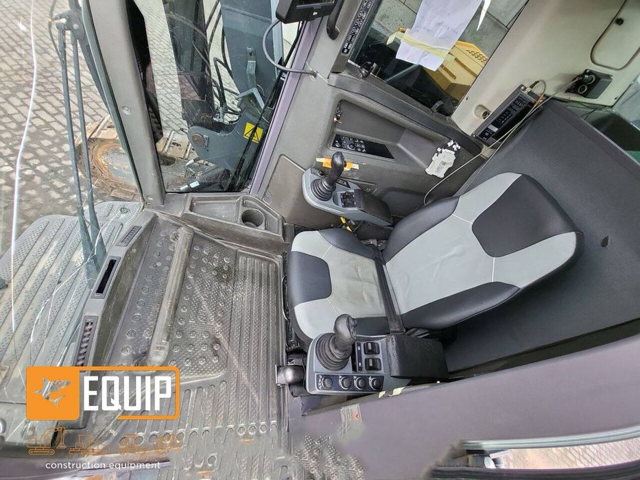 Буровая установка, бур Atlas Copco SmartROC T35-11