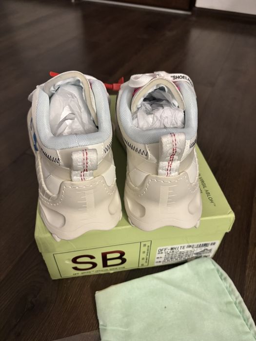 Off - White odsy -  1000 обувки  чисто нови  42 и 43 номер налични