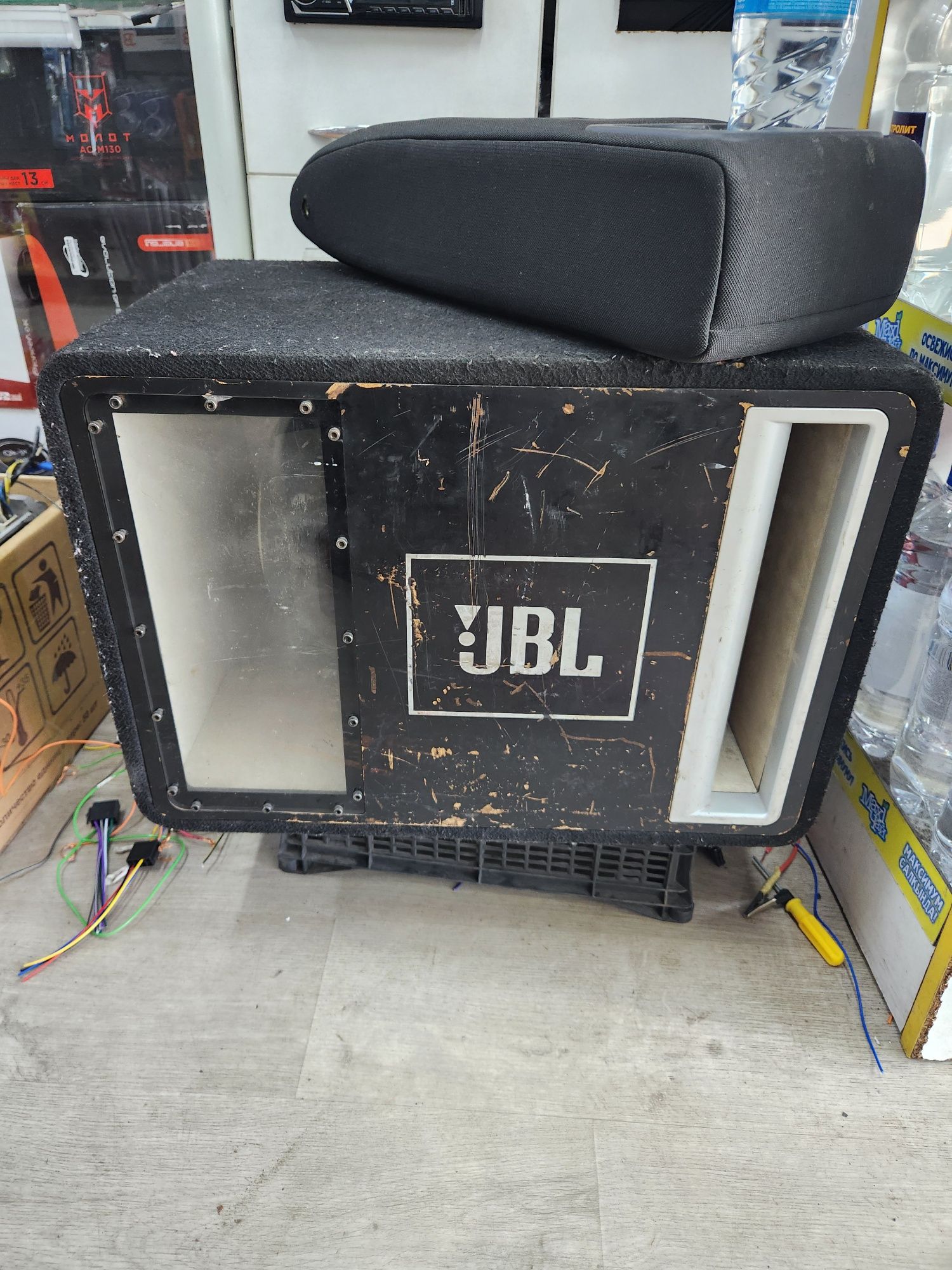 Продам оригенал JBL