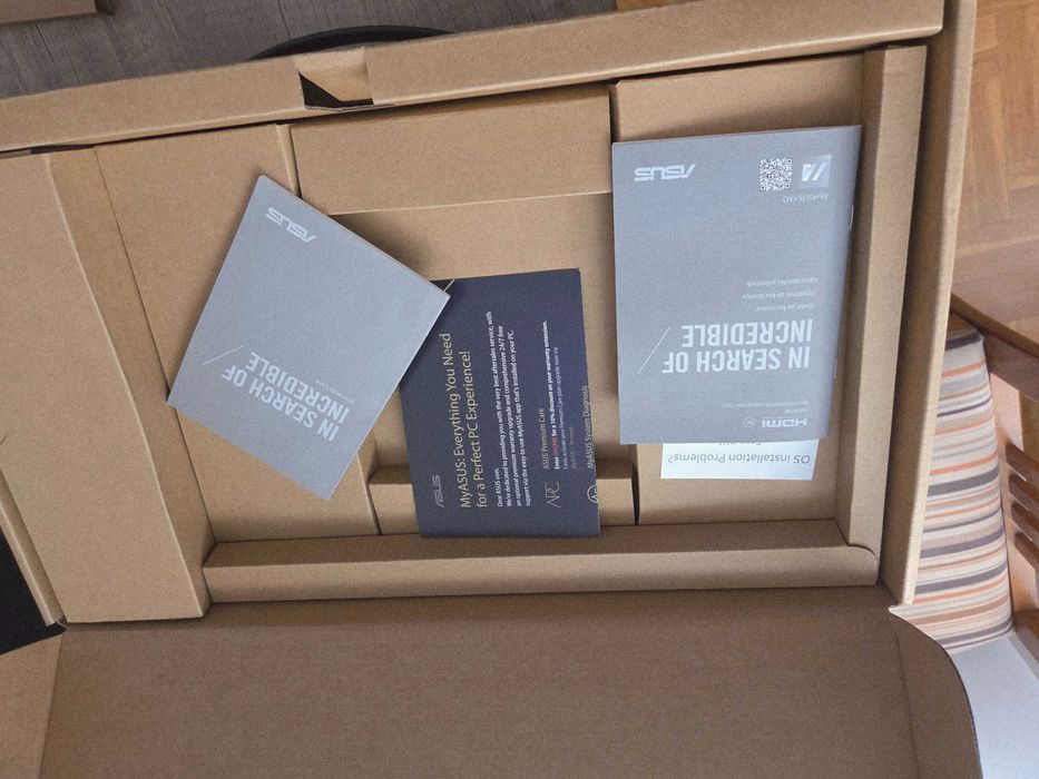 Продавам лаптоп ASUS VIvobook